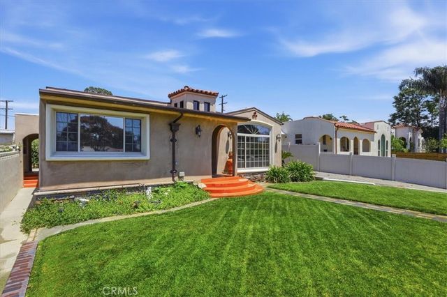 2041 Blenheim, Riverside, CA 92507