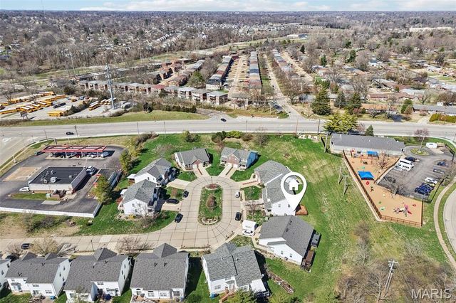 10358 Tiffany Village Circle Drive, St Louis, MO 63123