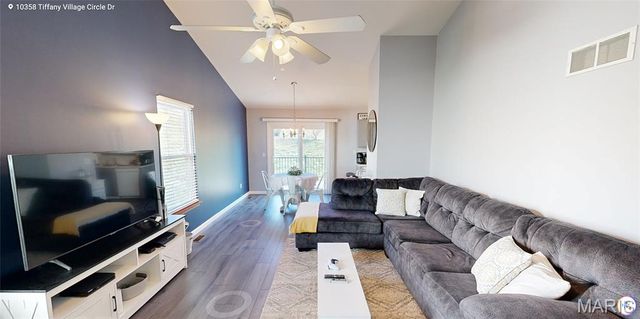 10358 Tiffany Village Circle Drive, St Louis, MO 63123
