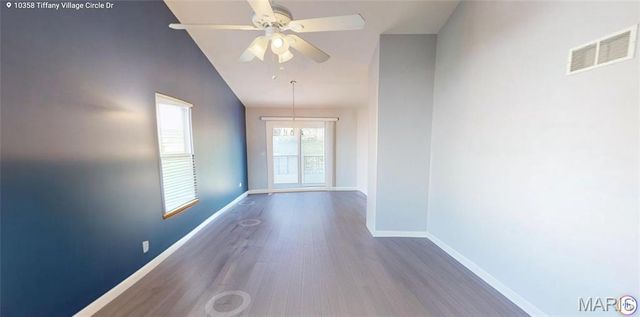 10358 Tiffany Village Circle Drive, St Louis, MO 63123