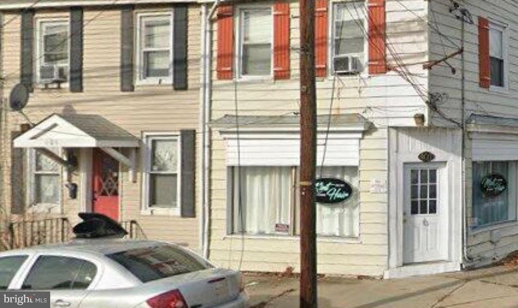 401 WARREN ST, BEVERLY, NJ 08010 — exterior