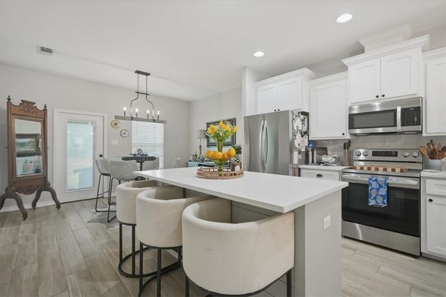 1934 Justify Dr, Corpus Christi, TX 78417