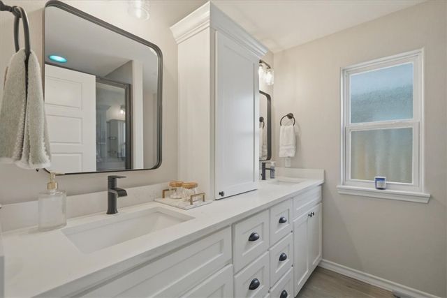1934 Justify Dr, Corpus Christi, TX 78417