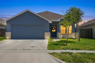 1934 Justify Dr, Corpus Christi, TX 78417