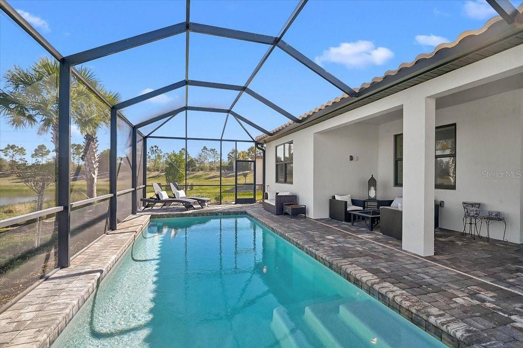 Image 23 of property listing at 7710 SUMMERLAND COVE, Bradenton, FL 34202