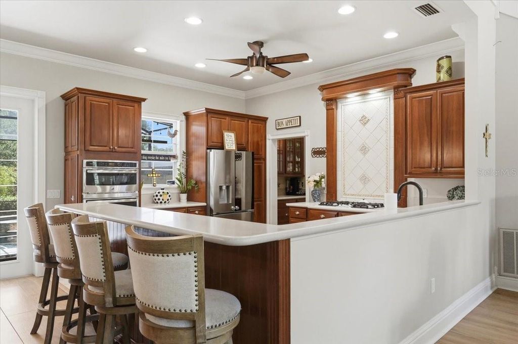 Image 16 of property listing at 1645 CRUMP ROAD, Winter Haven, FL 33881