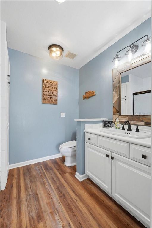 Image 37 of property listing at 1645 CRUMP ROAD, Winter Haven, FL 33881