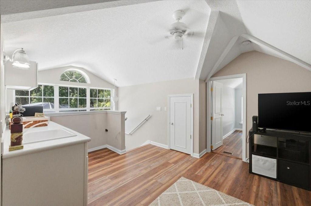 Image 41 of property listing at 1645 CRUMP ROAD, Winter Haven, FL 33881