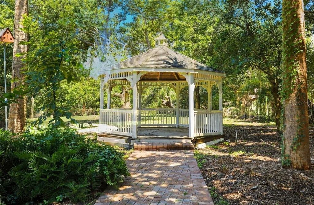 Image 55 of property listing at 1645 CRUMP ROAD, Winter Haven, FL 33881