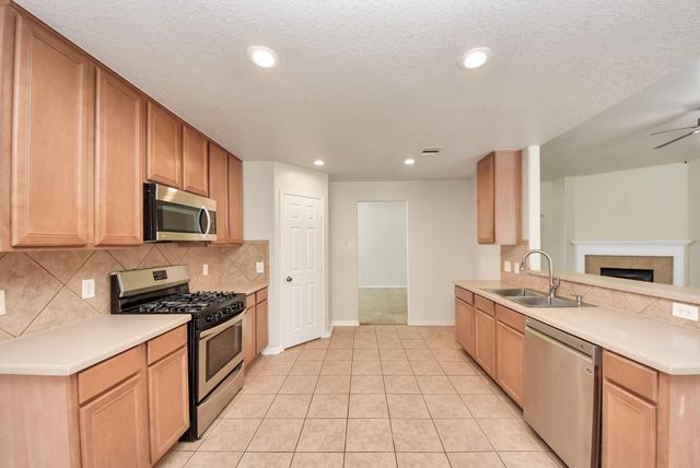 20810 Dappled Ridge Way, Humble, TX 77338