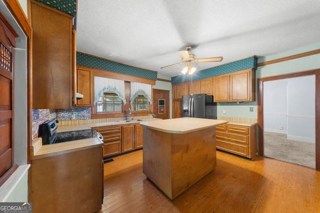 503 N Main Street, Statesboro, GA 30458