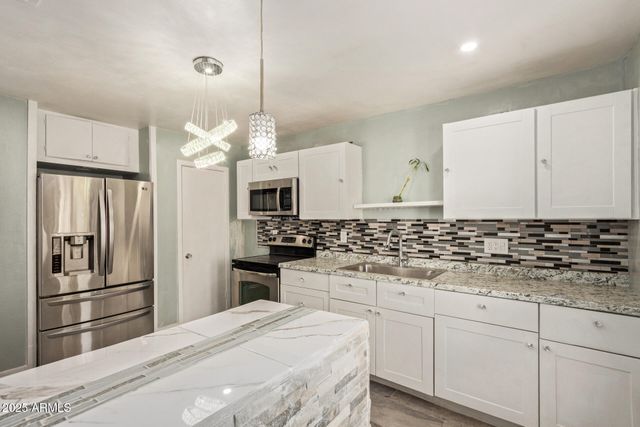 1607 S 6TH Street, Phoenix, AZ 85004