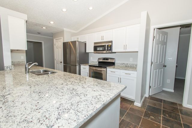1279 PIRATES COVE Lane, Fleming Island, FL 32003