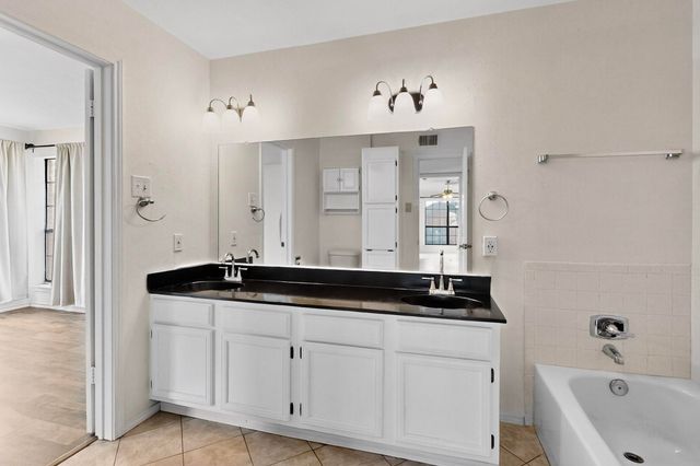 5909 Lake Hubbard Parkway 215, Garland, TX 75043