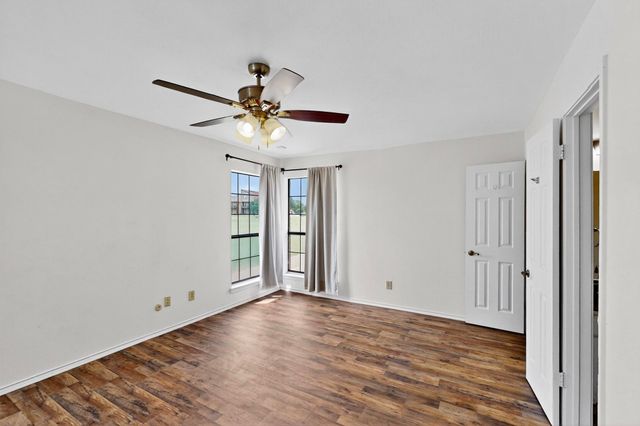 5909 Lake Hubbard Parkway 215, Garland, TX 75043