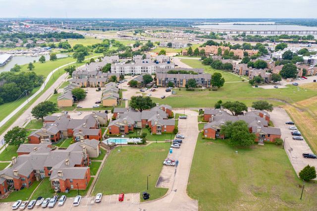5909 Lake Hubbard Parkway 215, Garland, TX 75043