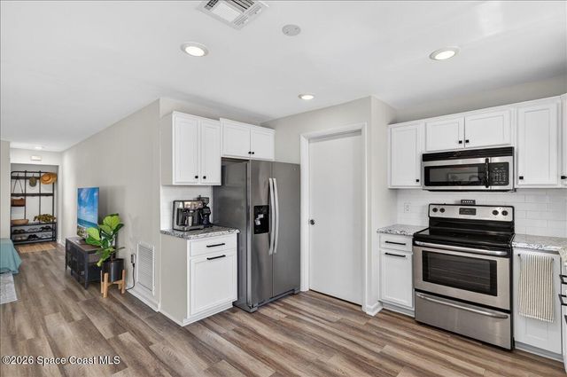 507 Bounty Avenue NE, Palm Bay, FL 32907