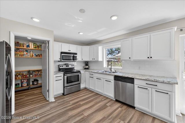 507 Bounty Avenue NE, Palm Bay, FL 32907