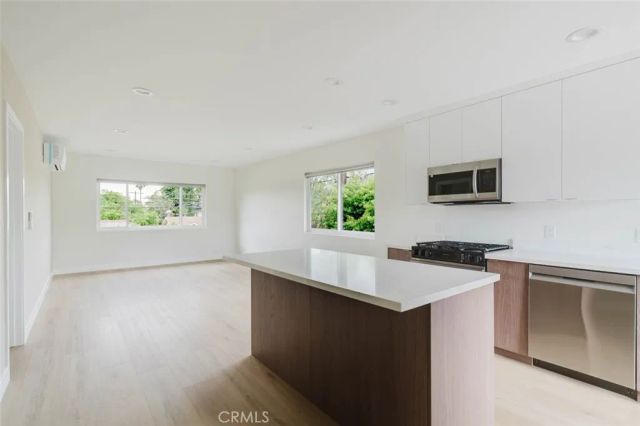 3406 Garden 6, Los Angeles, CA 90039