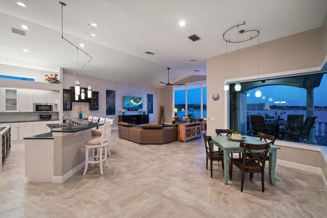 14 SUNSET BAY DRIVE, Belleair, FL 33756