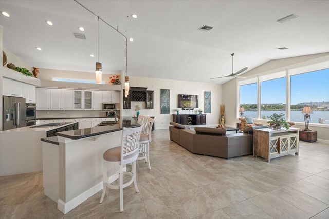 14 SUNSET BAY DRIVE, Belleair, FL 33756