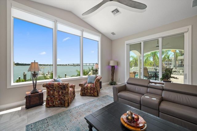 14 SUNSET BAY DRIVE, Belleair, FL 33756