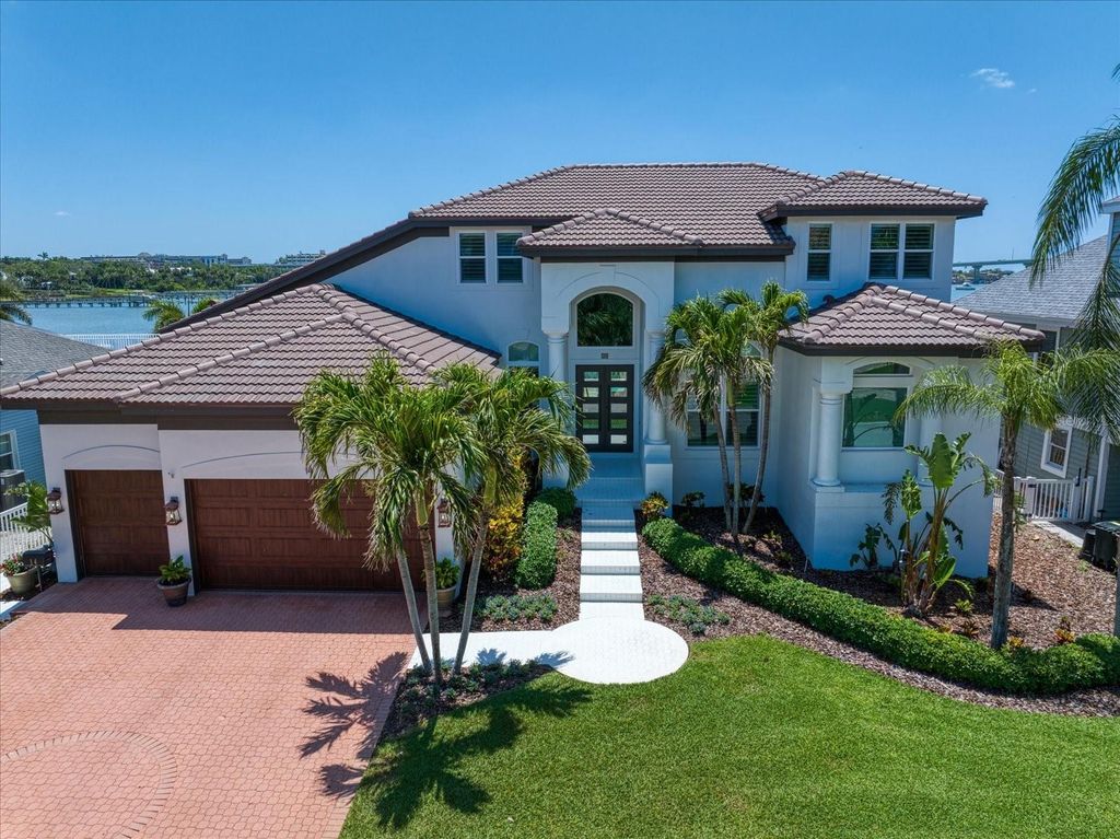 14 SUNSET BAY DRIVE, Belleair, FL 33756