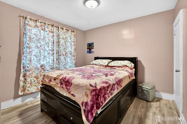 280 Nesbit Terrace, Irvington, NJ 07111