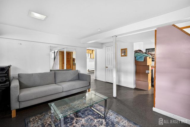 280 Nesbit Terrace, Irvington, NJ 07111