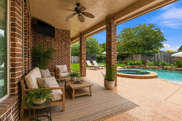 5414 Skyline Edge Court, Fulshear, TX 77441