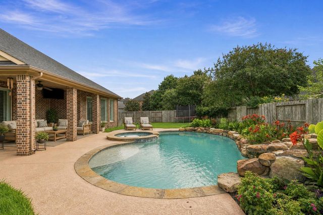 5414 Skyline Edge Court, Fulshear, TX 77441