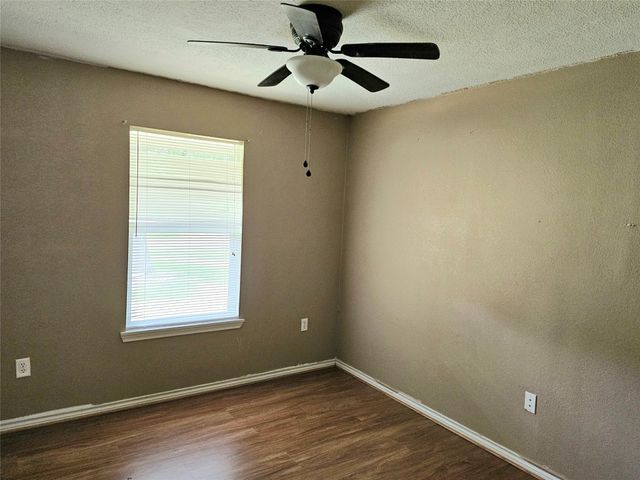 20331 County Road 510v, Brazoria, TX 77422