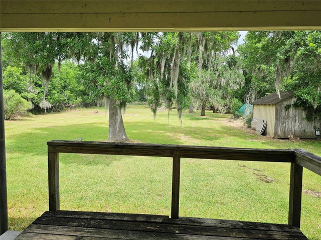 20331 County Road 510v, Brazoria, TX 77422