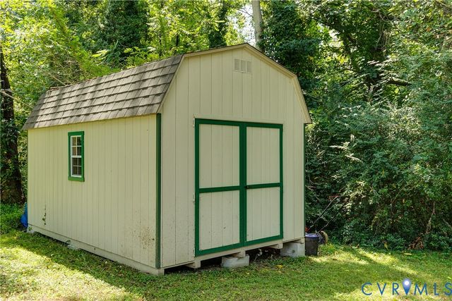 2813 Parkdale Rd, North Chesterfield, VA 23234
