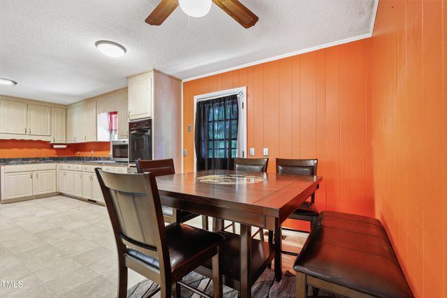 28 White Oak Drive, Smithfield, NC 27577