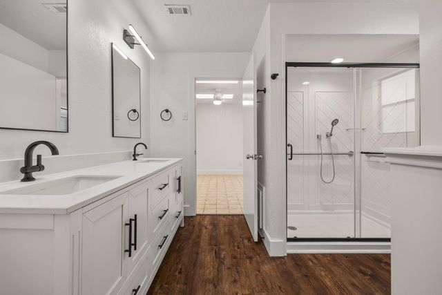 29 Cypress PT, Wimberley, TX 78676