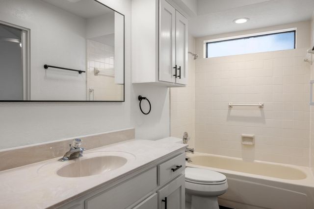 29 Cypress PT, Wimberley, TX 78676