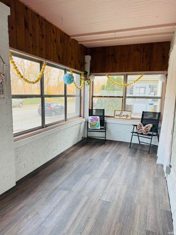 517 Forest Avenue, Mishawaka, IN 46545