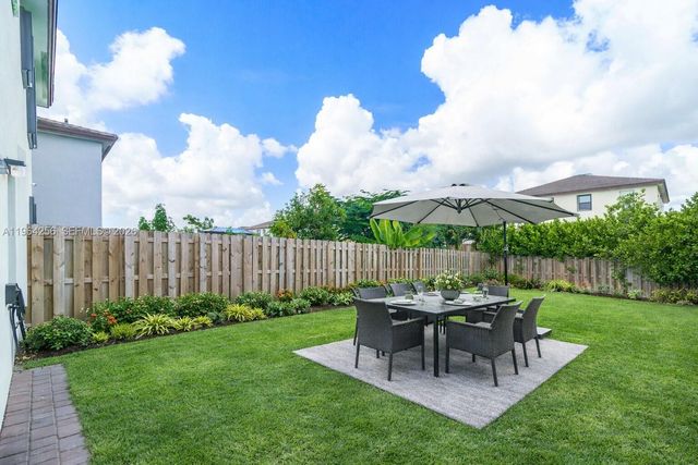 25500 SW 108th Ave, Homestead, FL 33032