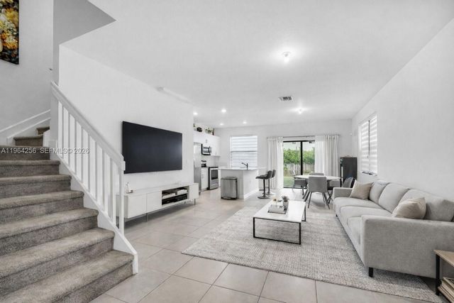 25500 SW 108th Ave, Homestead, FL 33032