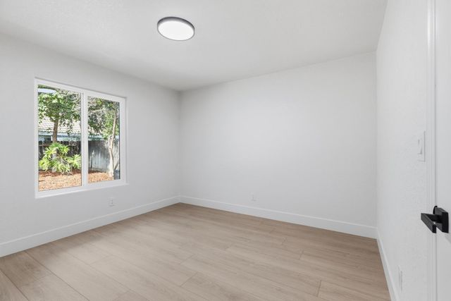 6269 N Alva Ave, Fresno, CA 93711