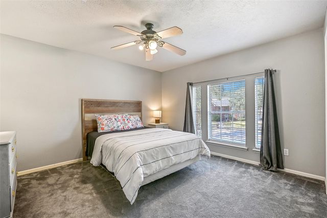 303 Melodywood Drive, Friendswood, TX 77546