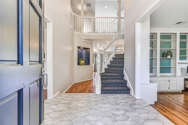 303 Melodywood Drive, Friendswood, TX 77546