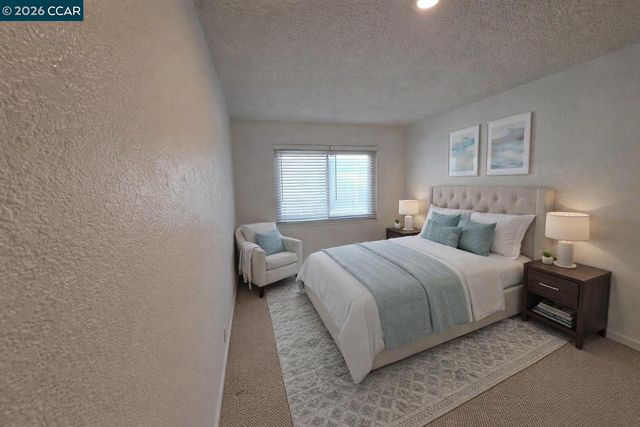 2581 El Portal Dr C, San Pablo, CA 94806