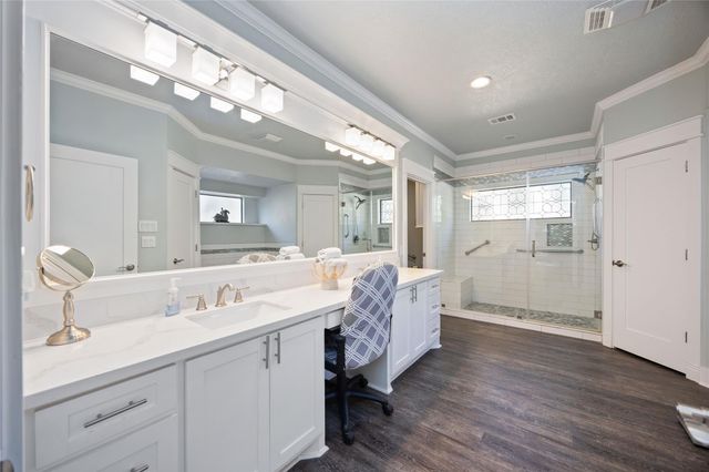 2318 Pleasant Creek Drive, Houston, TX 77345