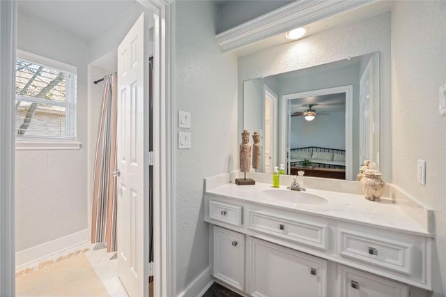 2318 Pleasant Creek Drive, Houston, TX 77345