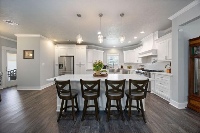 2318 Pleasant Creek Drive, Houston, TX 77345