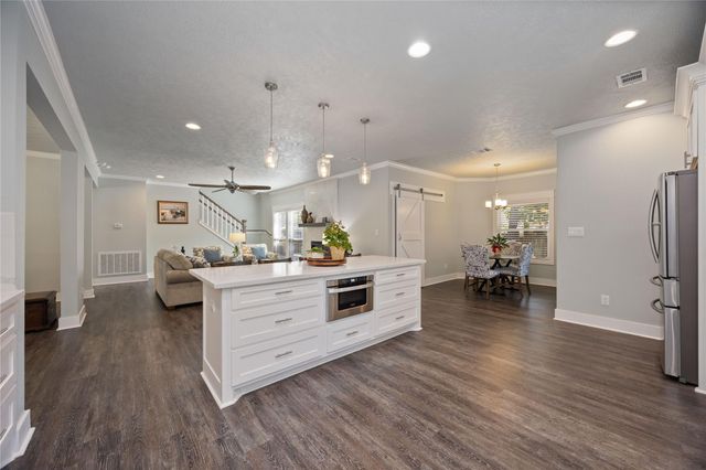 2318 Pleasant Creek Drive, Houston, TX 77345