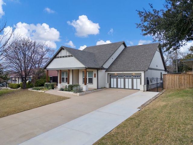 313 E 3rd Street, Prosper, TX 75078