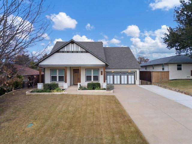 313 E 3rd Street, Prosper, TX 75078